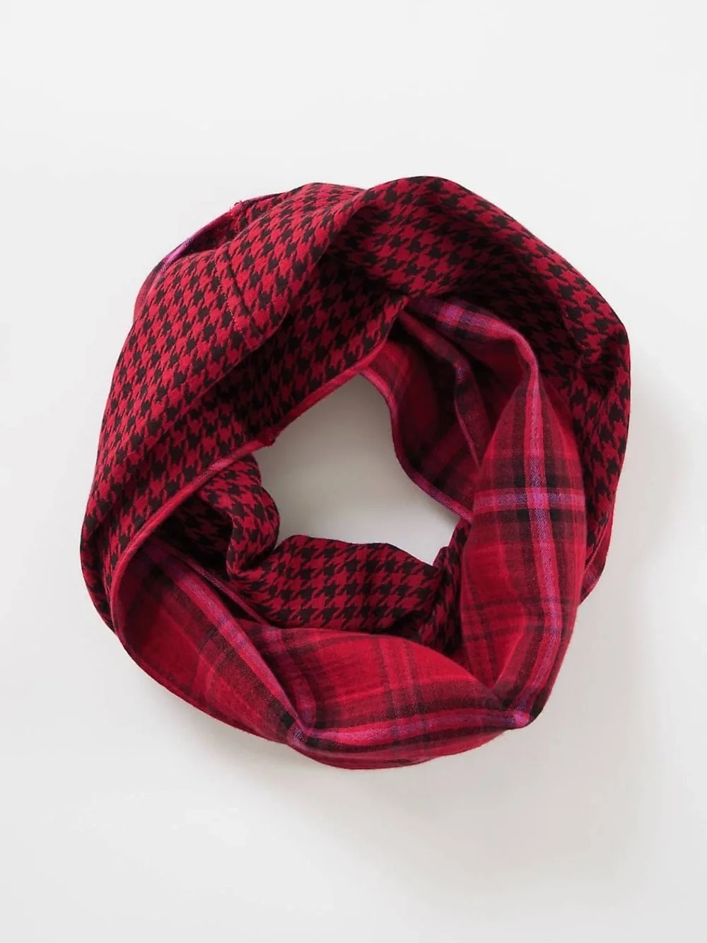 J JILL NWT Double-Face Infinity Scarf Houndstooth Plaid Scarlet Red Black
